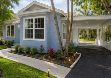 Beach Home For Sale in Bradenton, Florida