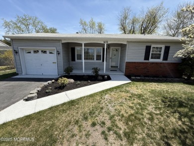 Beach Home For Sale in Toms River, New Jersey
