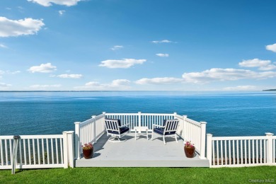 Beach Home Sale Pending in Bayville, New York