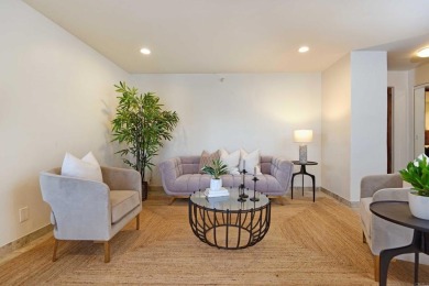 Beach Condo For Sale in La Jolla, California