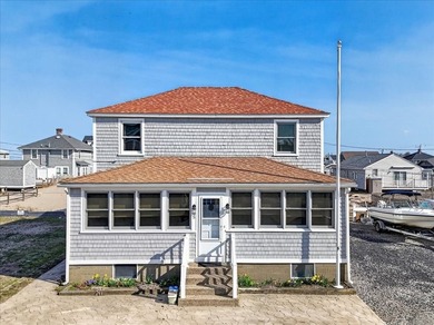 Beach Home For Sale in Marshfield, Massachusetts