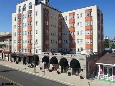 Beach Condo For Sale in Ocean City, New Jersey