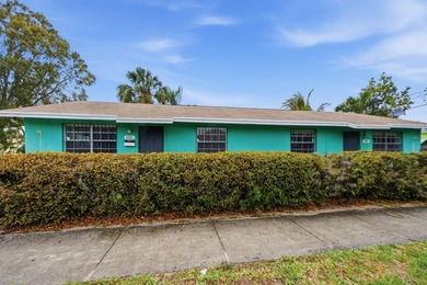 Beach Home Sale Pending in West Palm Beach, Florida