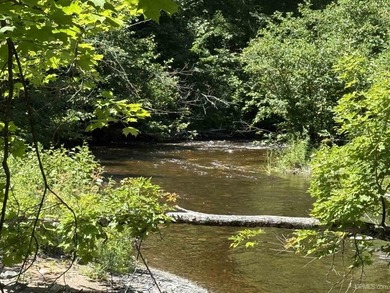 Beach Acreage Active Under Contract in Skanee, Michigan