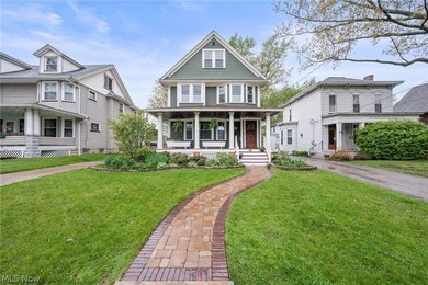 Beach Home Sale Pending in Lakewood, Ohio