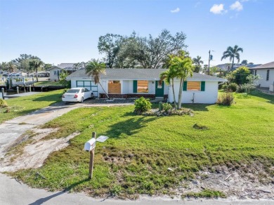 Beach Home For Sale in Punta Gorda, Florida