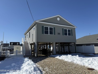 Beach Home Sale Pending in Beach Haven West, New Jersey