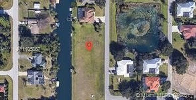 Beach Lot For Sale in Port Charlotte, Florida