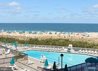 Beach Condo For Sale in Bethany Beach, Delaware