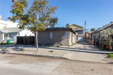 Beach Townhome/Townhouse For Sale in Long Beach, California