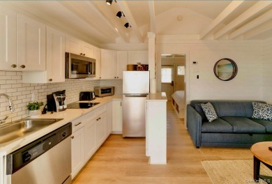 Beach Home For Sale in Amagansett, New York