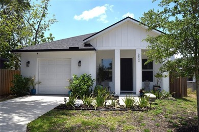 Beach Home For Sale in St. Petersburg, Florida