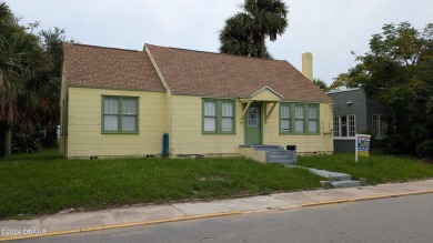 Beach Home For Sale in Daytona Beach, Florida