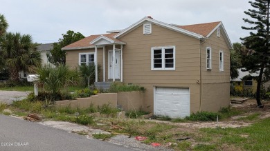 Beach Home For Sale in Daytona Beach, Florida