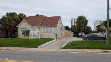 Beach Home For Sale in Daytona Beach, Florida