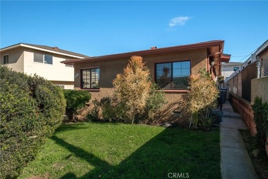 Beach Home For Sale in Redondo Beach, California