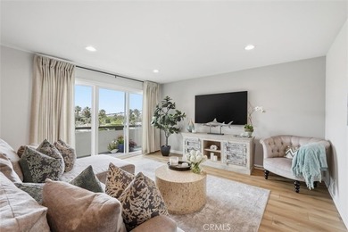 Beach Condo For Sale in Hermosa Beach, California
