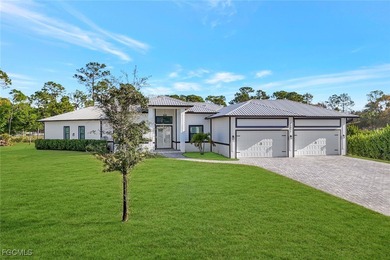 Beach Home For Sale in Fort Myers, Florida