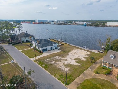 Beach Lot Sale Pending in Gulfport, Mississippi