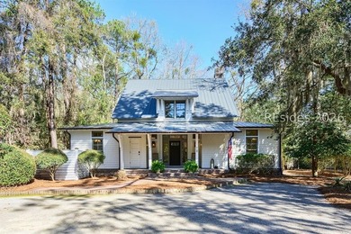 Beach Home For Sale in Bluffton, South Carolina