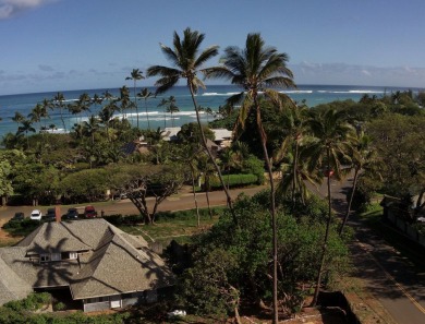 Beach Lot For Sale in Paia, Hawaii