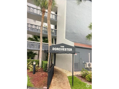 Beach Condo For Sale in Lake Worth, Florida