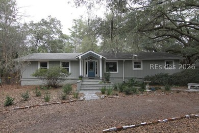 Beach Home For Sale in Bluffton, South Carolina