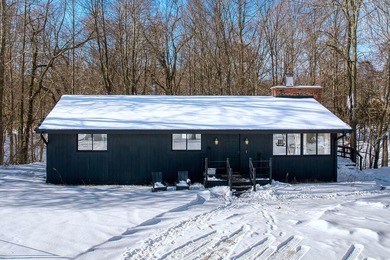 Beach Home Sale Pending in South Haven, Michigan