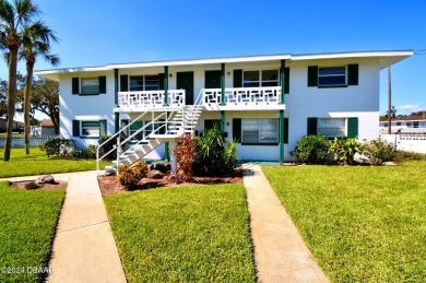 Beach Condo For Sale in Daytona Beach, Florida