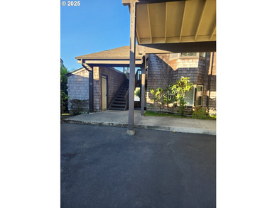 Beach Condo For Sale in Florence, Oregon
