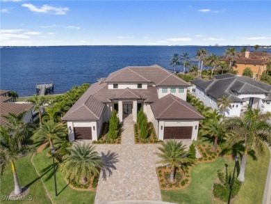 Beach Home For Sale in Fort Myers, Florida