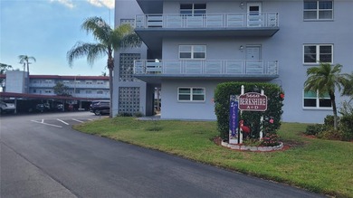 Beach Condo For Sale in St. Petersburg, Florida