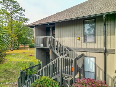 Beach Condo For Sale in Diamondhead, Mississippi