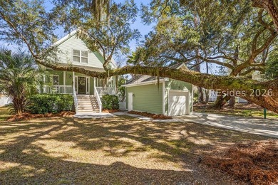 Beach Home For Sale in Beaufort, South Carolina