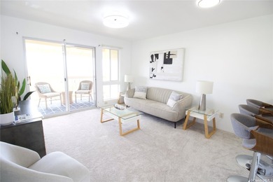 Beach Condo For Sale in Kapolei, Hawaii