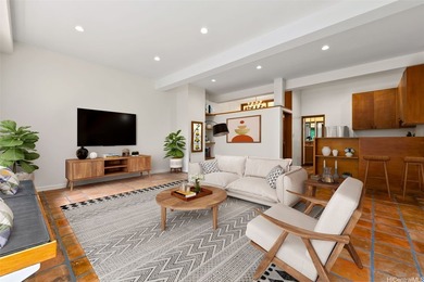 Beach Home For Sale in Honolulu, Hawaii