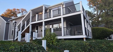 Beach Condo For Sale in Orleans, Massachusetts