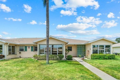 Beach Condo For Sale in Delray Beach, Florida