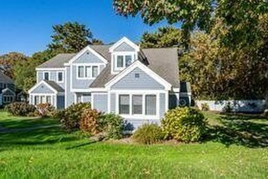 Beach Condo Sale Pending in Brewster, Massachusetts