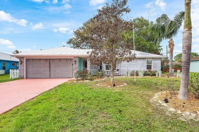Beach Home For Sale in Port Saint Lucie, Florida