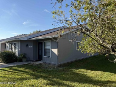 Beach Townhome/Townhouse For Sale in New Smyrna Beach, Florida