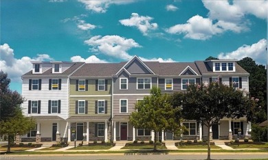 Beach Townhome/Townhouse For Sale in Newport News, Virginia