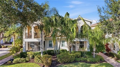Beach Townhome/Townhouse Sale Pending in Bonita Springs, Florida