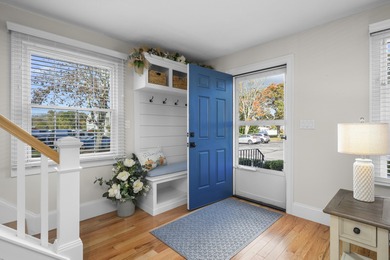 Beach Condo For Sale in West Harwich, Massachusetts