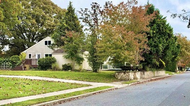 Beach Home For Sale in Northfield, New Jersey