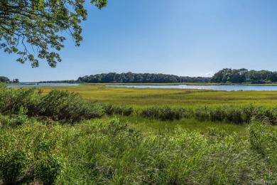 Beach Home Sale Pending in Cutchogue, New York