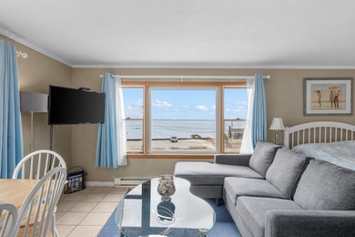 Beach Condo For Sale in Dennis Port, Massachusetts