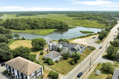 Beach Home For Sale in West Harwich, Massachusetts