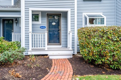 Beach Condo For Sale in Mashpee, Massachusetts