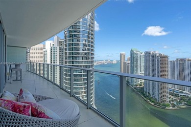 Beach Condo For Sale in Miami, Florida